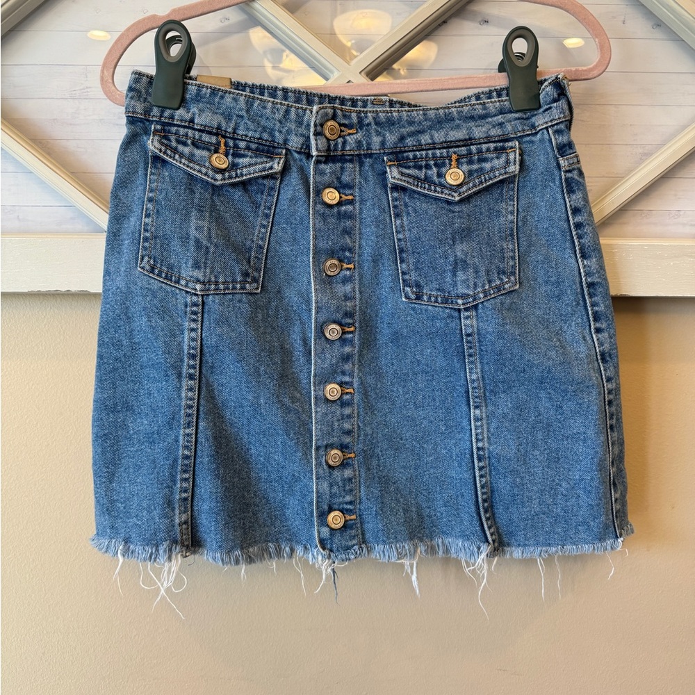 ZARA TRF‎ Button-Front Raw Edge Denim Skirt large size 30